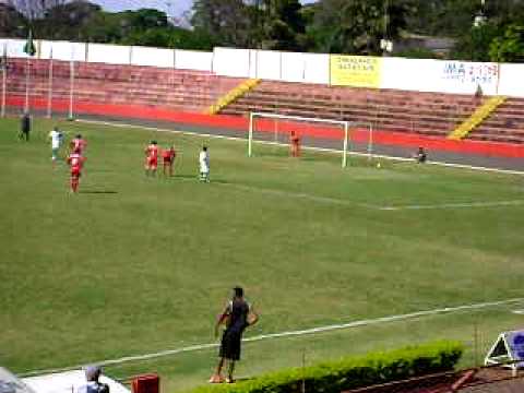Batatais Sub 17 Goleiro Banana não defende penalti