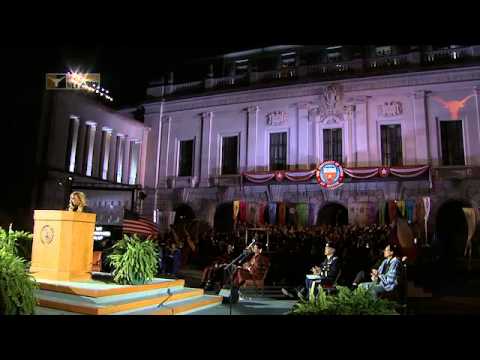 Sanya Richards-Ross delivers UT commencement address [May 18, 2013]