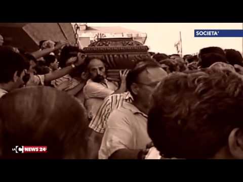 download lagu mp3 mp4 Roberta Lanzino, download lagu Roberta Lanzino gratis, unduh video klip Roberta Lanzino