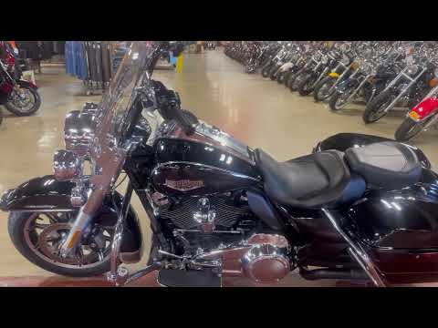 2017 Harley-Davidson Road King® in New London, Connecticut - Video 1