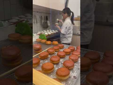 Acabei de encontrar a melhor loja de café e donuts de Sydney 📍 Shortstop