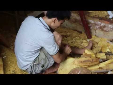Master wood carver Buddha massive