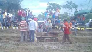 preview picture of video 'piques fangueros del km32 parroquia el moralito estado zulia  el17/11/2013'