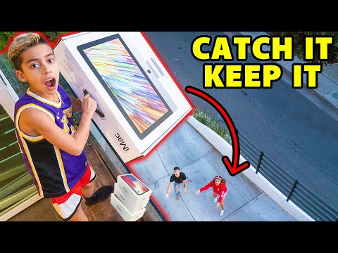 If You CATCH it, You KEEP it! **EPIC CHALLENGE** | The Royalty Family