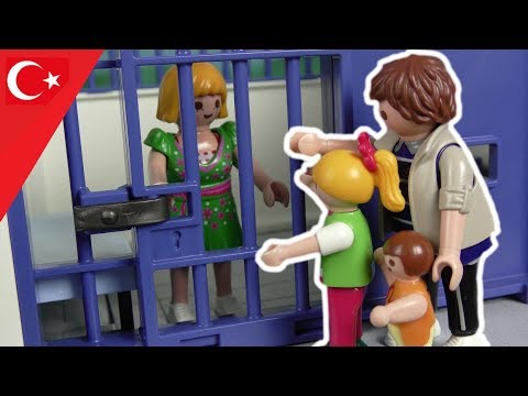 Playmobil Türkçe Müzede Hırsızlık - Hauser Ailesi - Polis Komiser Ali