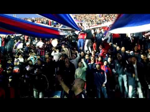 "San Lorenzo 2 River 1 De la mano de la hinchada de este año.." Barra: La Gloriosa Butteler • Club: San Lorenzo • País: Argentina