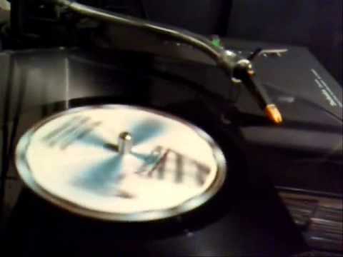 Gary Byrd & The G.B. Experience - The Crown