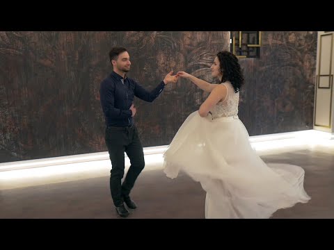 Mariusz Kalaga - Jedna z gwiazd | Naturalnych i Prosty Pierwszy Taniec | Simply Wedding Dance Online