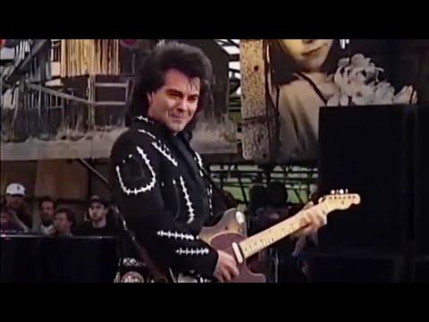 Marty Stuart plays killer B-bender Telecaster solo on "Get Back to the Country"