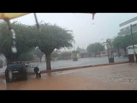 Chuva 🌧️ torrencial em Hidrolândia de Uibaí-Bahia.
