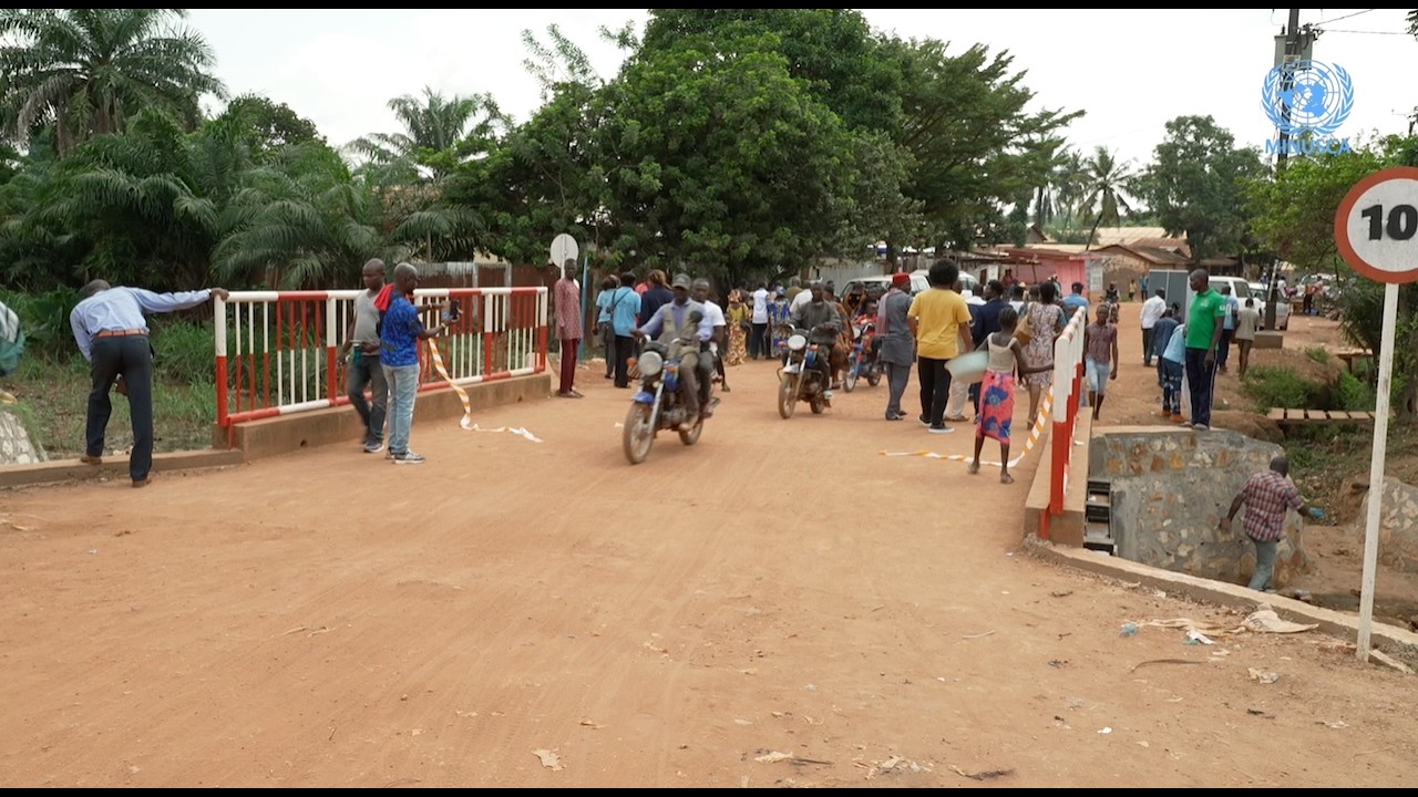 Un nouveau pont pour les habitants du 6e arrondissement de Bangui