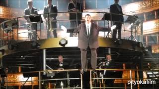 Robbie Williams - No One Likes a Fat Pop Star - Swings Both Ways Live Tour  2014/04/25 Hungary