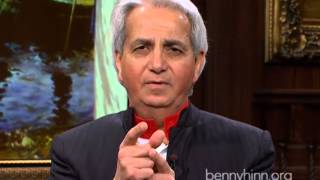 Beny Hinn - Believe in the God of Miracles