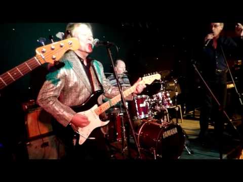 Walk In The Room - 60s All Stars- Newton Ward 10/4/2016