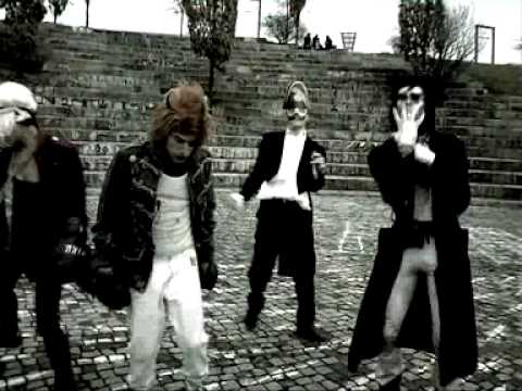 BONAPARTE "I CAN'T DANCE"