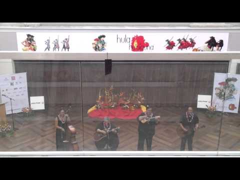 'Uhe'uhene and Uncle Bernard Kalua