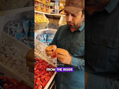 Khajoor with Chocolate and Almond #khajoor #chocolate #madina @FSVlogs777