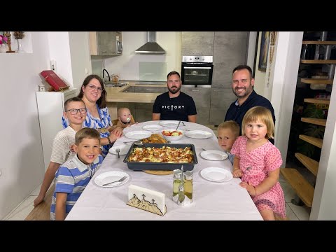 Blagoslovljen tek - Pileće rolice s mlincima i torta od sira obitelji Martinkec