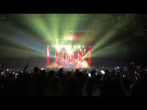 Andrea Sannino feat Gigi D'Alessio - Abbracciame - video live 2017