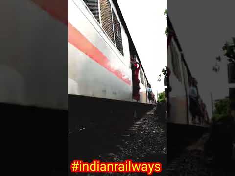 New Design Fast Running Train 🚂#shorts#viral#ExideSupriyoBlog