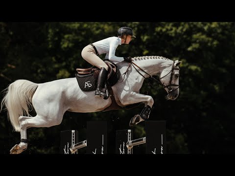 Nike Air HX - Jumping