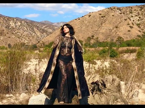 download lagu mp3 mp4 Cherokee Fortune, download lagu Cherokee Fortune gratis, unduh video klip Download Cherokee Fortune Mp3 dan Mp4 Viral Gratis