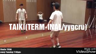 『パーティグルーブを取り入れた実験的ステップ!』