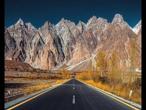 Karakoram Highway Toward Passu cones HD