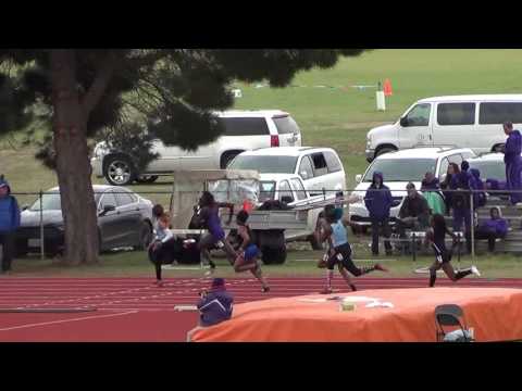Women's 200m Dash Prelims Heat 4