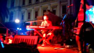 Kostas Maraveyas-Maraveyas Ilegal Live @Syros 1/8/2011