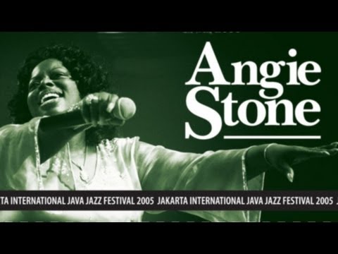 Angie Stone "I wanna Thank Ya" Live at Java Jazz Festival 2005