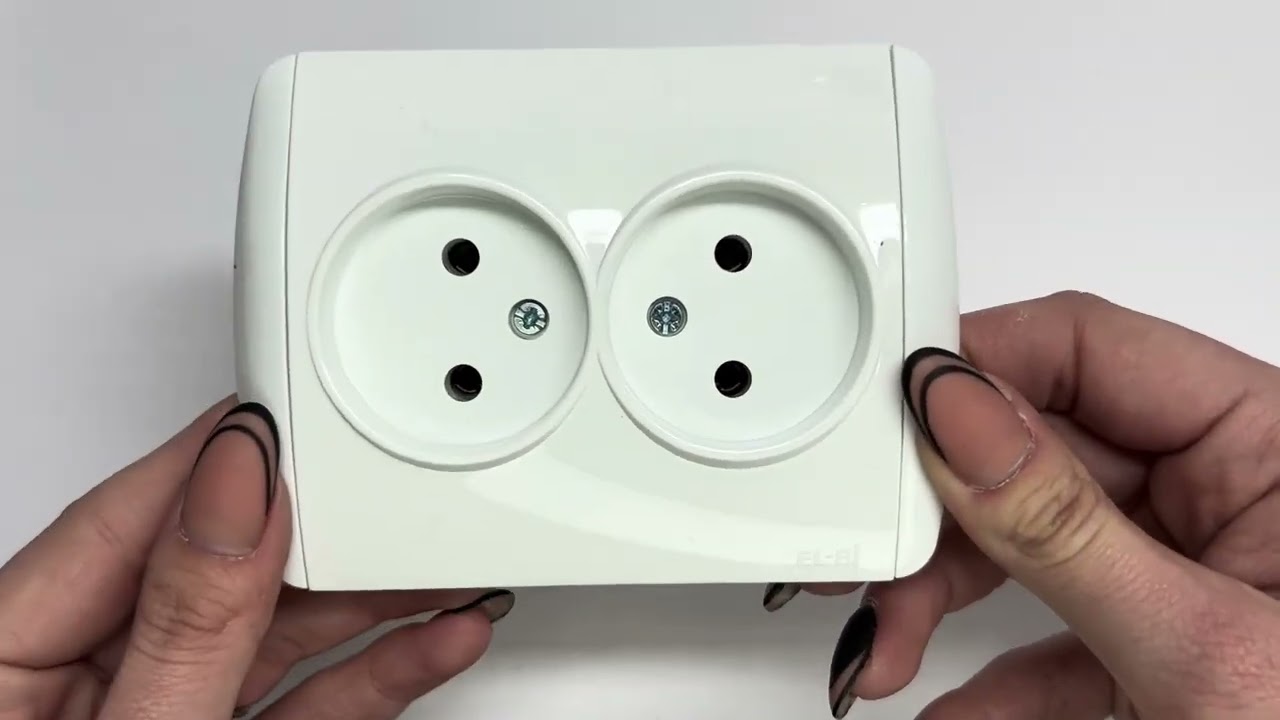 Розетка двойная б/з EL-BI Zirve белая (501-010202-908)