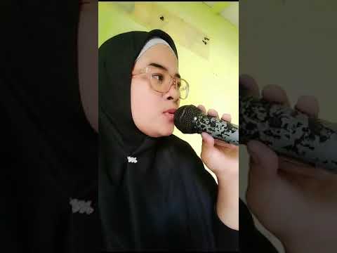 kegiatan sehari hari Ning Uswatun Hasanah SE di pesantren NR