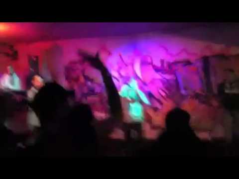 Arogant klub kontrola stavu