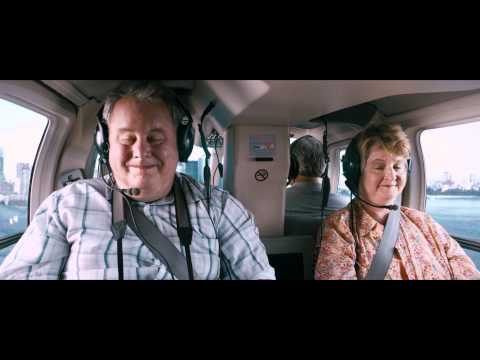 Il Dittatore - Clip italiana "Sull'elicottero"