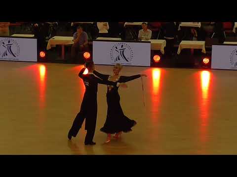 073 Roman Pecha - Eliška Koldová /MČR STT 2018/ Třinec/ U21/ F-ukazky/ Slowfox