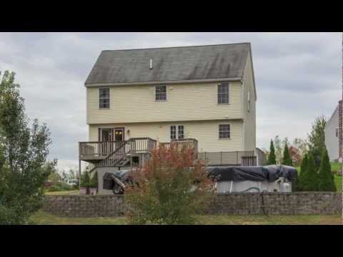 58 Diamond St, Tyngsboro, MA - by Maureen Roberts Tel 978-667-2221