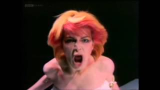 Toyah - I Want to be Free Video - TOTP 1981 [HD]