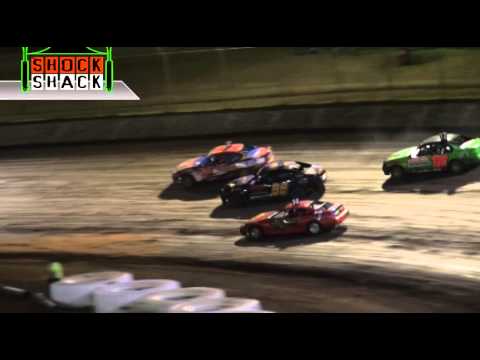 Modified Sedans - Heat 8 - Modified Masters - Toowoomba Speedbowl - 18.01.14