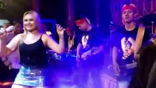 Download lagu RISKA OKTAVIA REMBULAN mp3