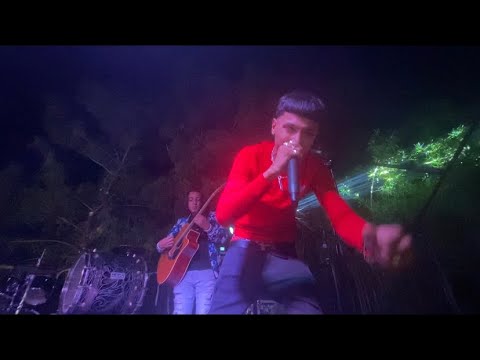 GRUPO DIEZ 4TRO EN VIVO CARGO UNA 40