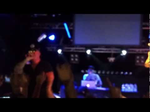 Il ragazzo della piazza - live club dogo ft. Ensi (Mi)