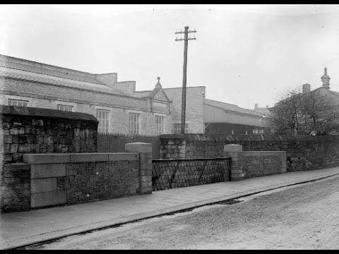 WAKEFIELD OF OLD LETS TAKE A RIDE BACK TO THE 20's 👍