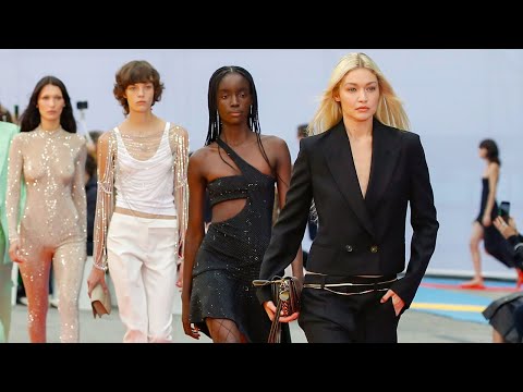 Stella McCartney Spring/Summer 2023 Paris