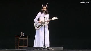 PJ Harvey - In The Dark Places (live) 2011