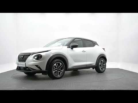 Nissan Juke HYBRID 1.6 SV PREMIUM 2 TONE - Image 2