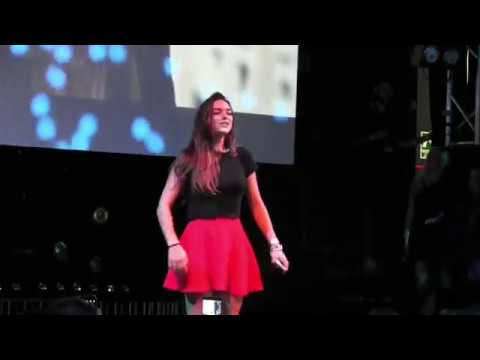 Crowd Singing Alma France Requiem Live Eurovision Spain Pre Party 2017