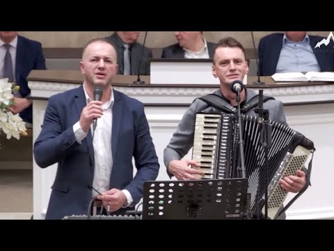 Beni Buble & Marius Bernat - Ce faci tu aici, Ilie?