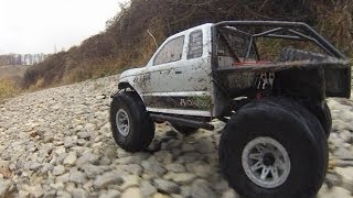 preview picture of video 'RC Axial SCX10 Honcho RTR - Lengerich Steinbruch'