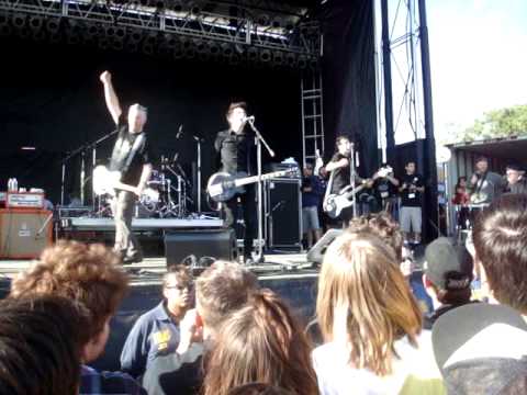 Anti-Flag & Billy Bragg - 